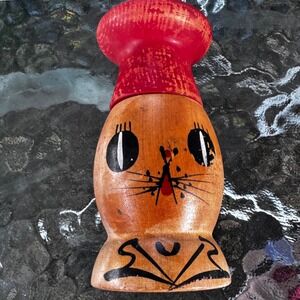Vintage Wood Cat Pepper Shaker Red‎ Chef Hat Whimsical Kitchen Decor Retro